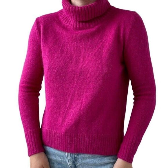 Womens Fuchsia Pink Angora Blend Fluffy Turtleneck Split Hem Soft Sweater Sz M - Picture 3 of 7